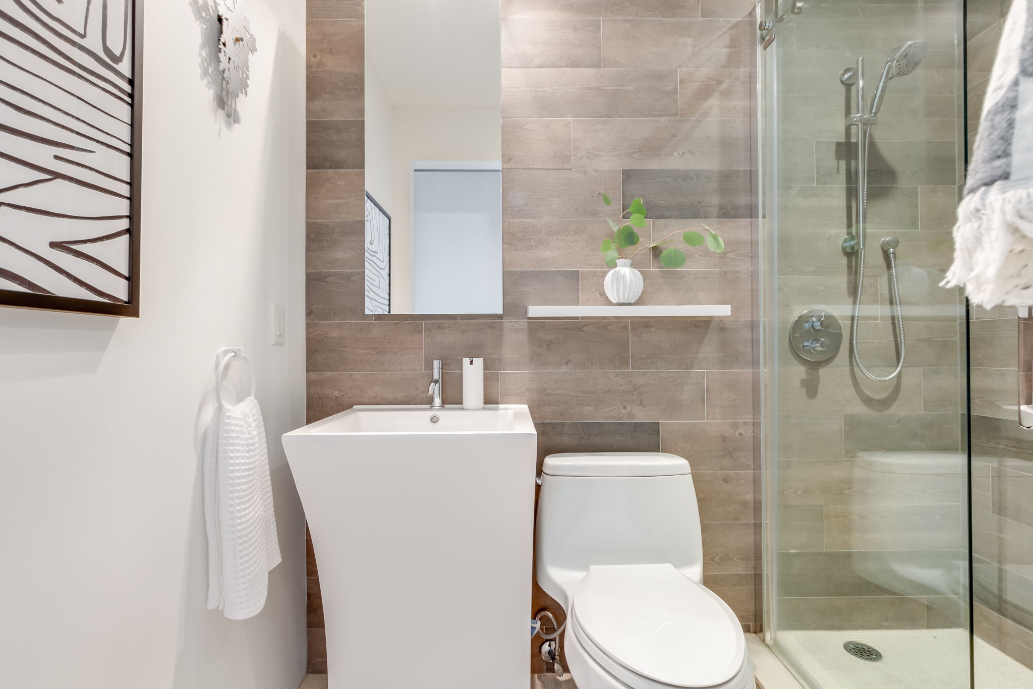 Toronto property showcase — delivered property photograph 20