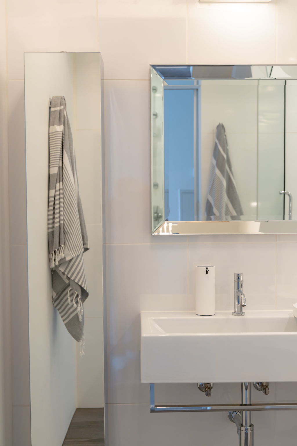 Toronto property showcase — delivered property photograph 63