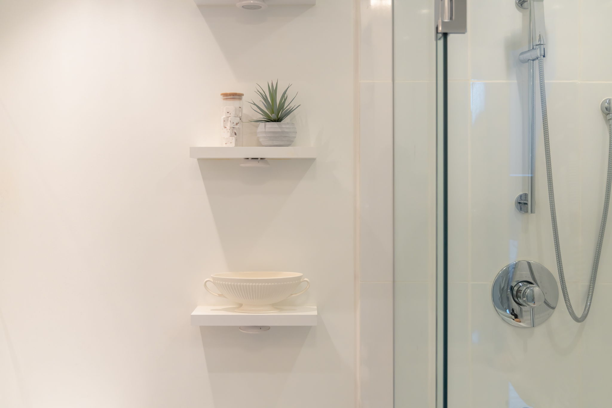Toronto property showcase — delivered property photograph 61