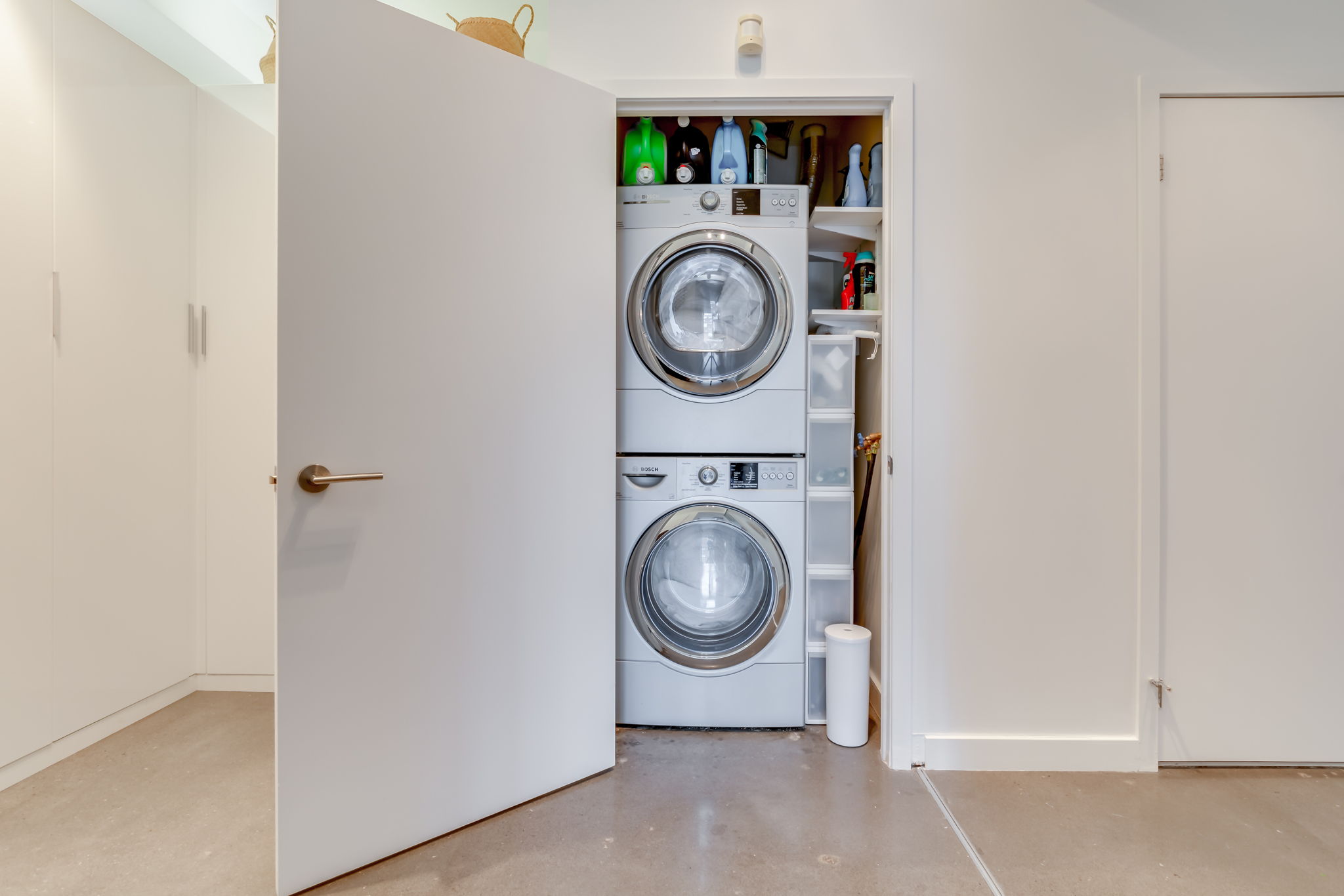 Toronto property showcase — delivered property photograph 36