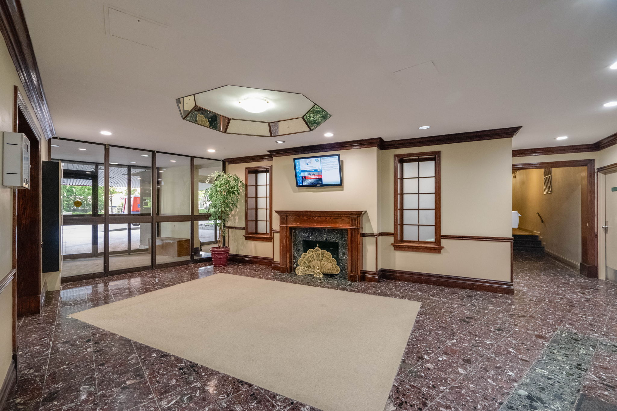 625 The West Mall Unit 1506 Toronto, ON M9C 4W9