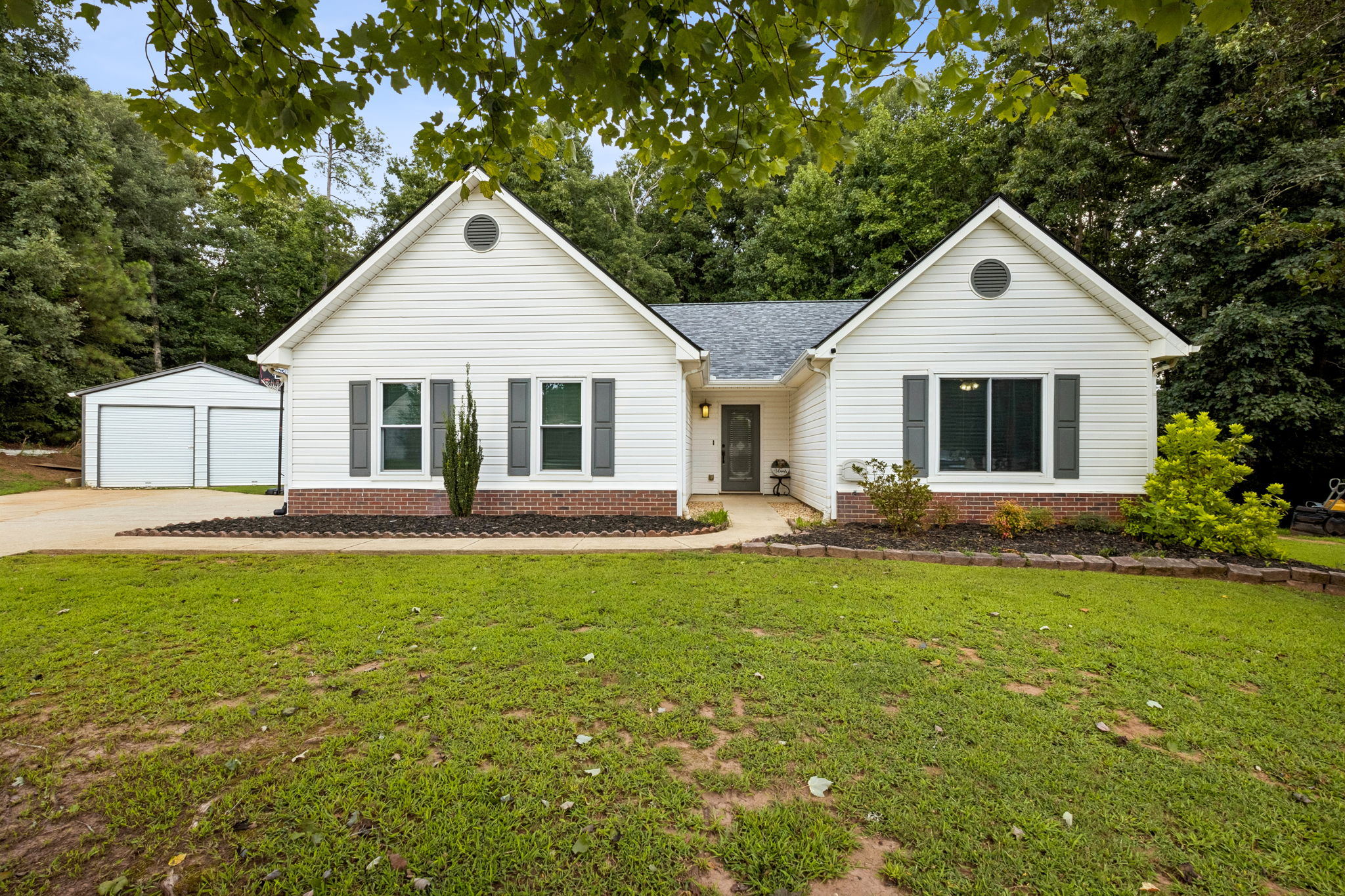 Welcome to 6253 Glen Port Circle