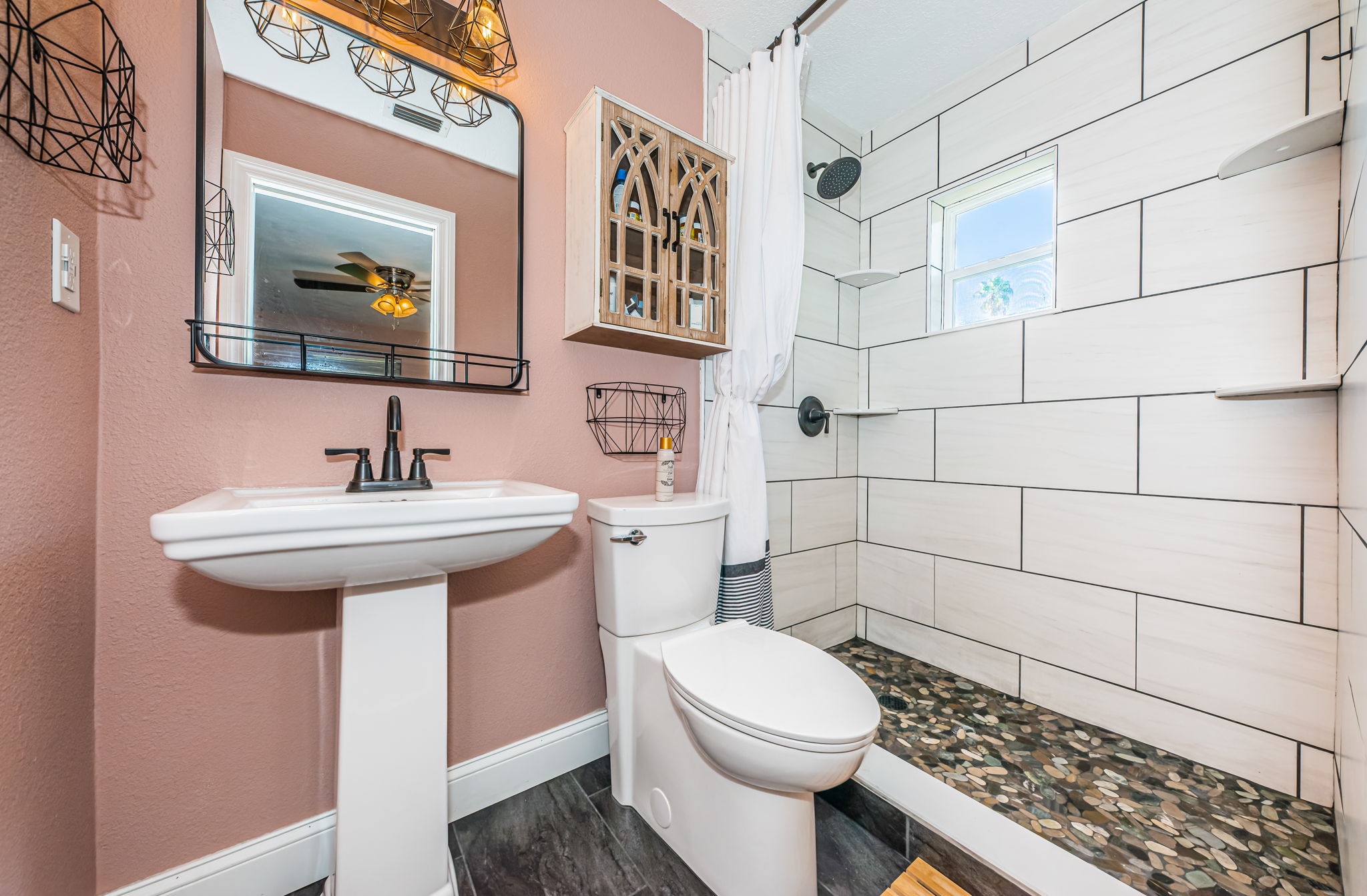 Primary Bathroom 1a