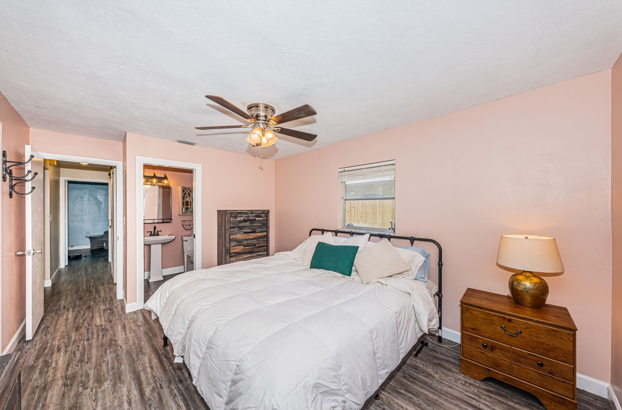 Primary Bedroom 1b
