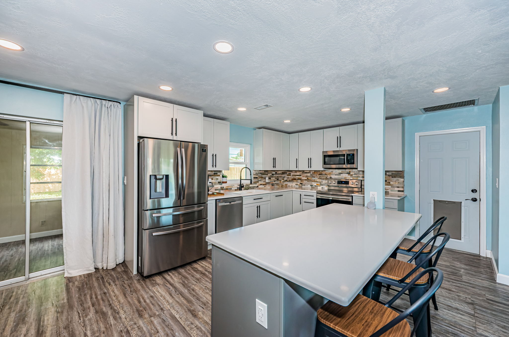 Kitchen 1-2