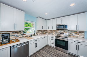Kitchen 4-2