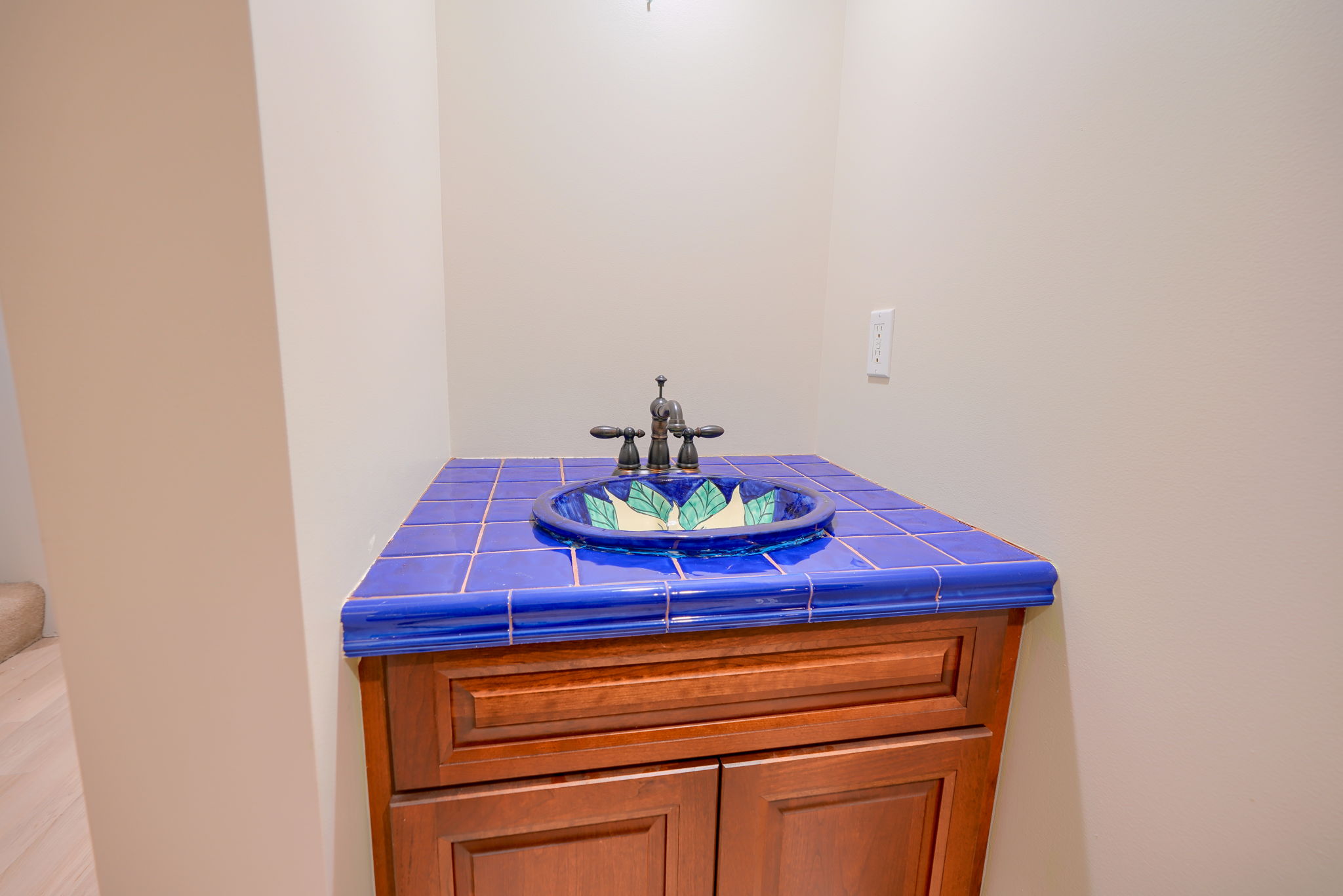 6255 Spinnaker Dr (68)