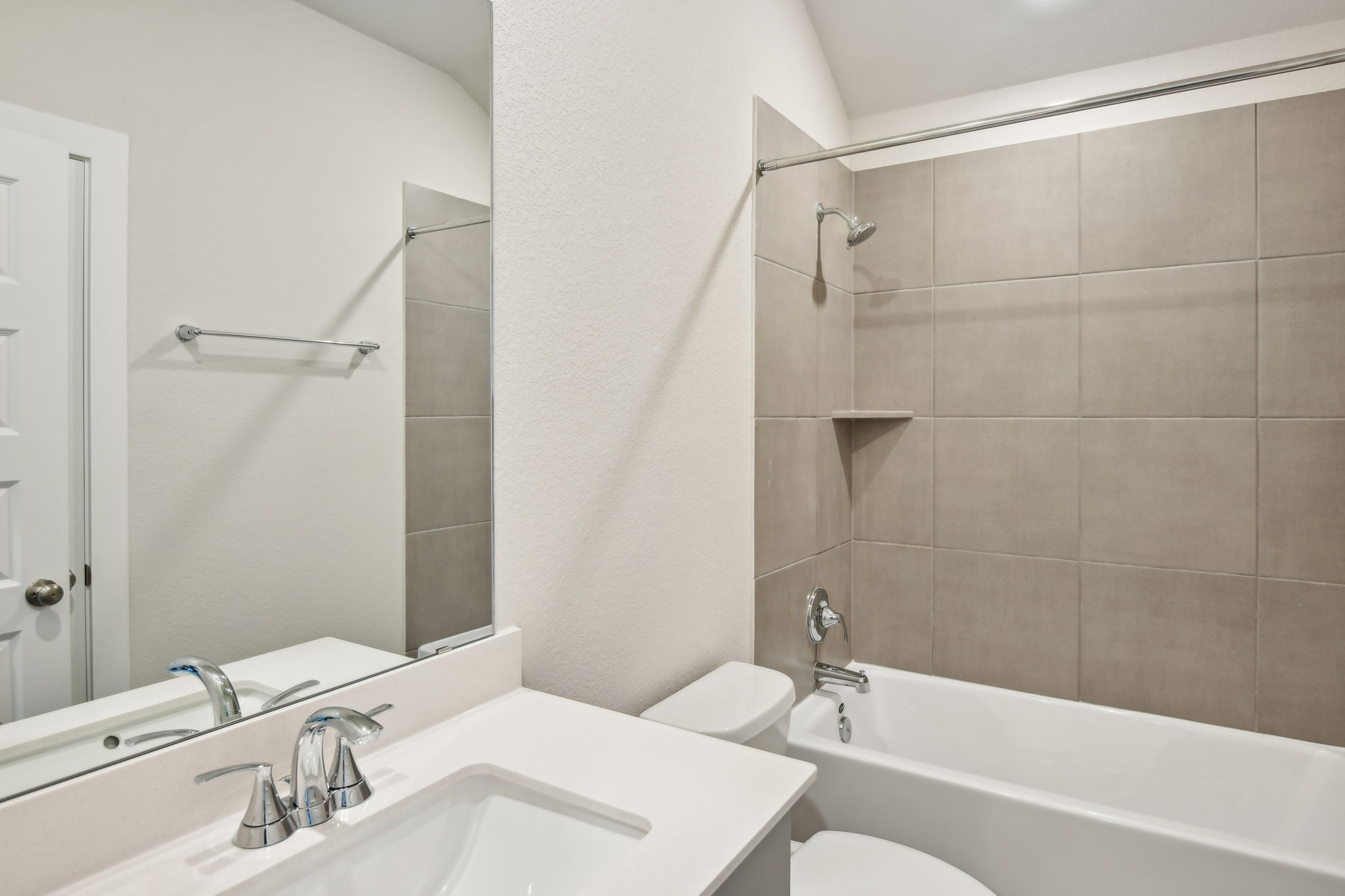Houston - Wall Street Village - 6258 Brazos Trl, Richmond, TX -  018