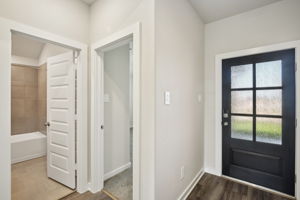 Houston - Wall Street Village - 6258 Brazos Trl, Richmond, TX -  005