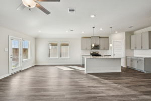 Houston - Wall Street Village - 6258 Brazos Trl, Richmond, TX -  009