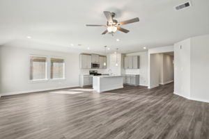 Houston - Wall Street Village - 6258 Brazos Trl, Richmond, TX -  010