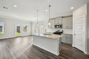 Houston - Wall Street Village - 6258 Brazos Trl, Richmond, TX -  013