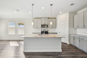 Houston - Wall Street Village - 6258 Brazos Trl, Richmond, TX -  015