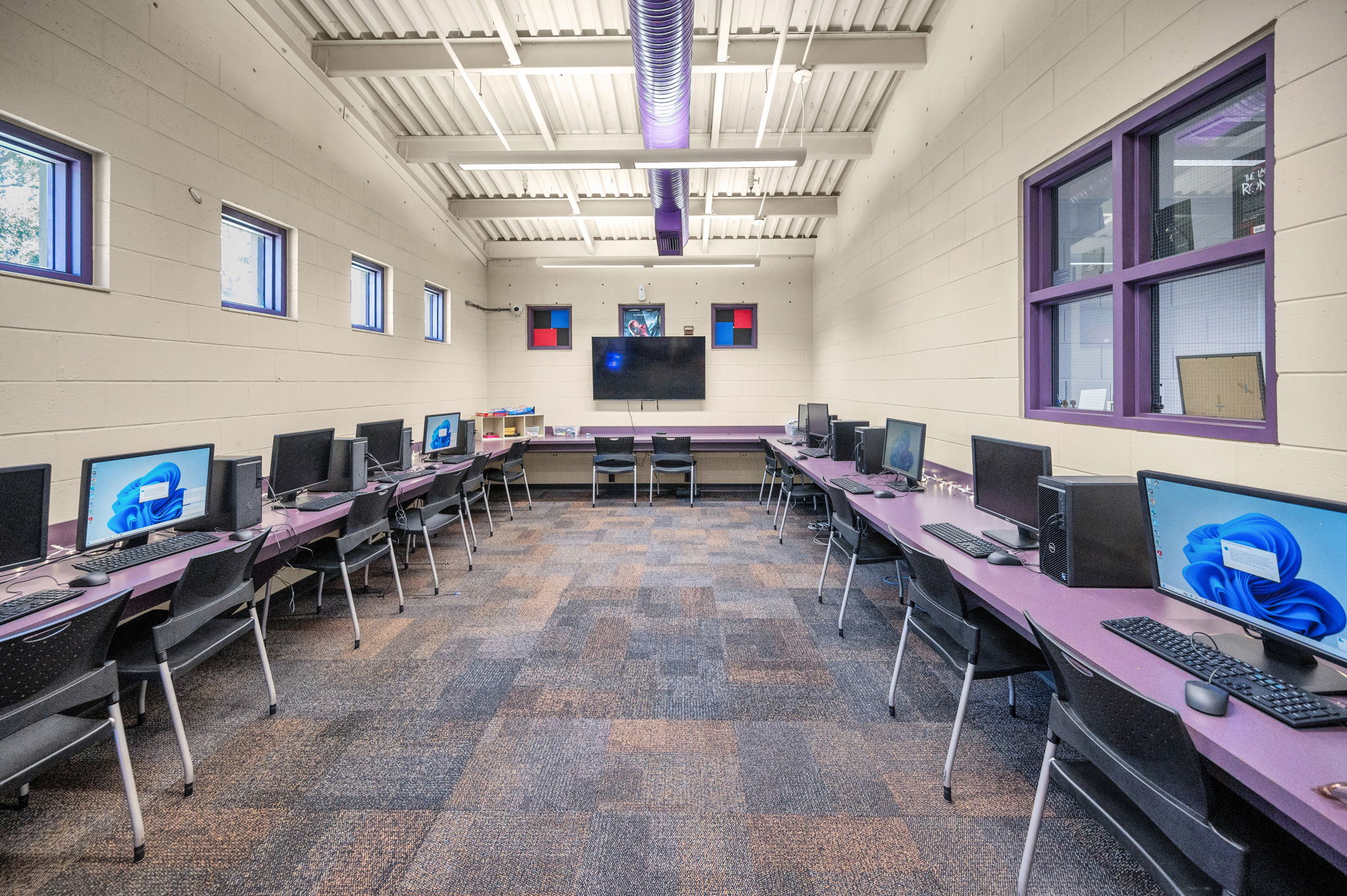 8-Rec Center Computer Room