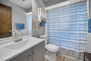 Bathroom2