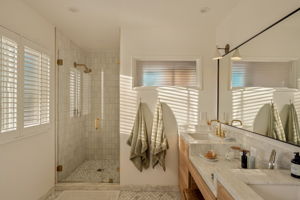 626 Pacific Avenue-43