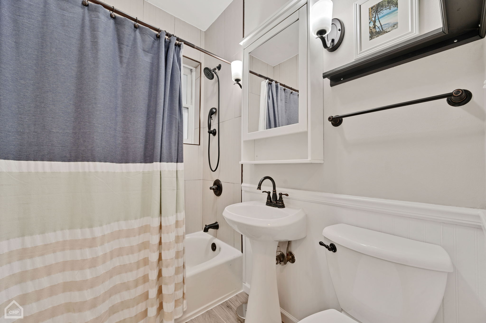 626 W Waveland Ave 4A_011