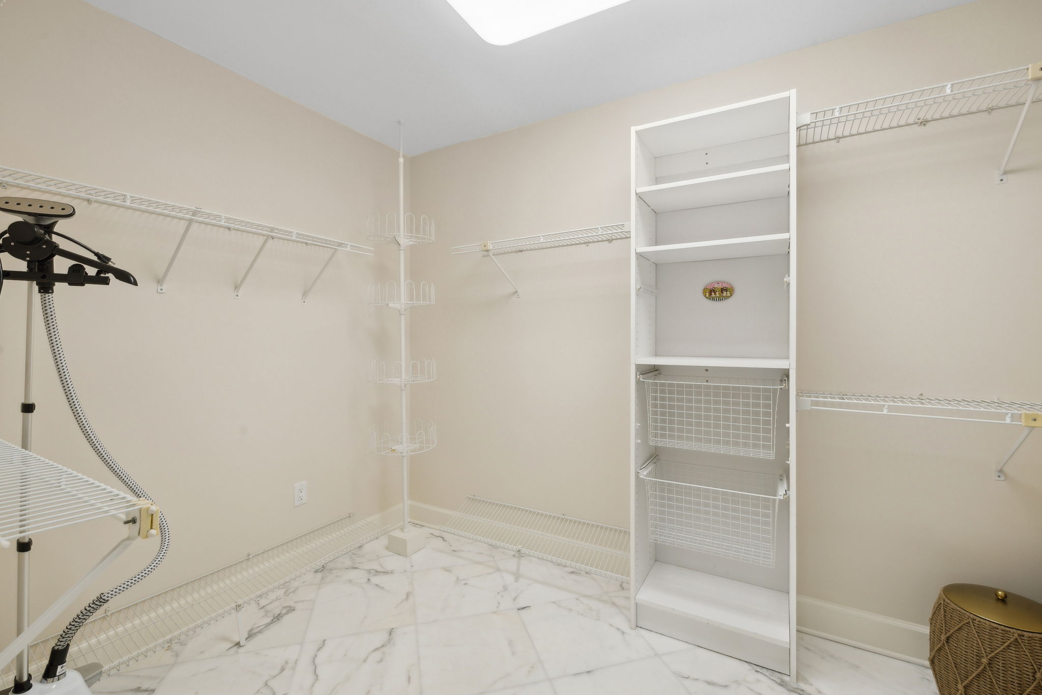Primary Bedroom Closet