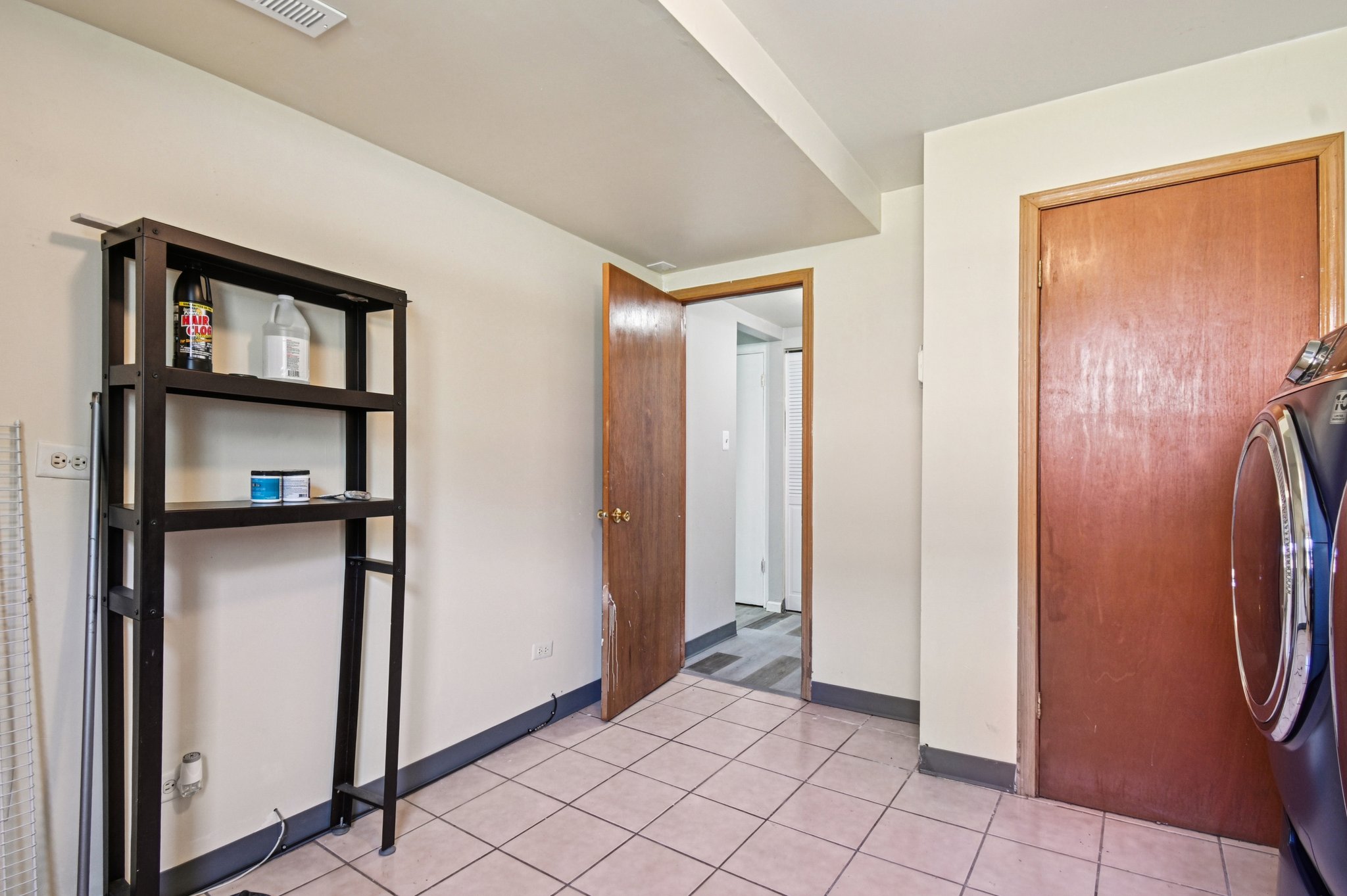 6260 Sunflower Dr-S0909-041.jpg