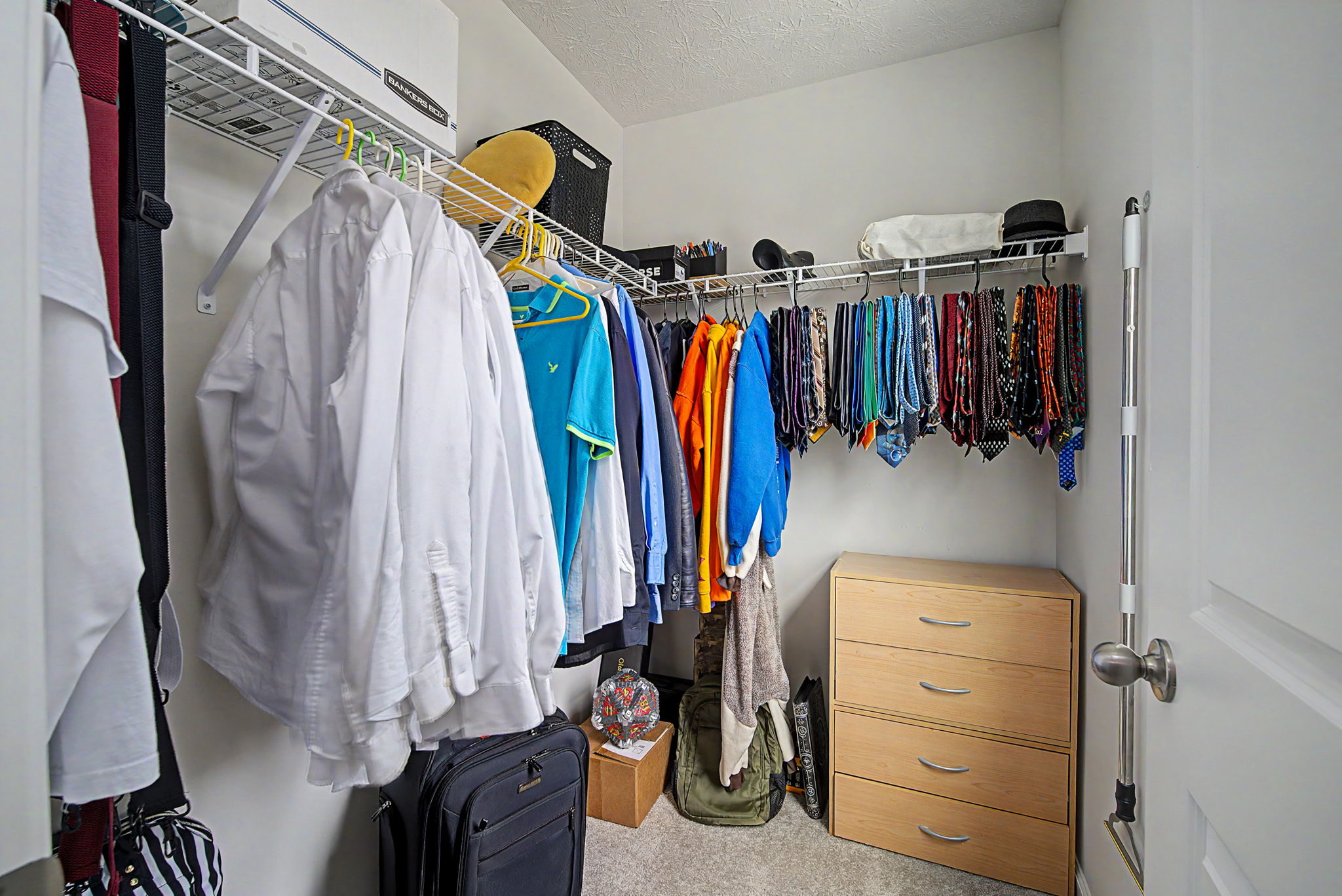  Photo 32