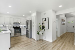 015_F8_6263 Mahan Dr