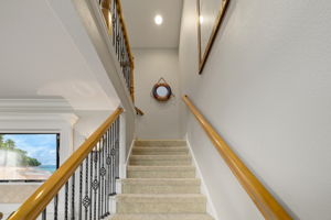  Photo 52