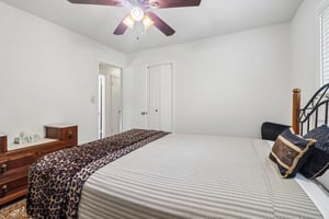 Camp Rd-S1909-032.jpg