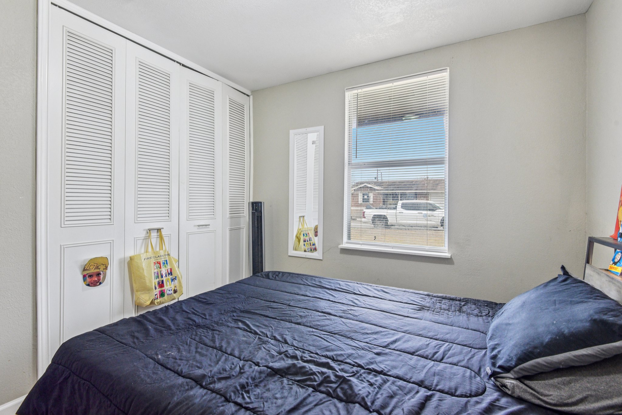 Apple Vly Dr-S1402-034.jpg