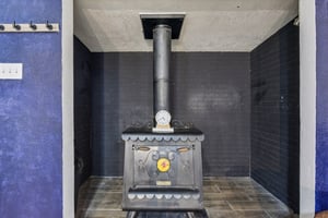 Apple Vly Dr-S1402-009.jpg