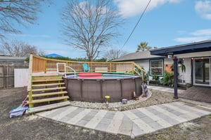 Apple Vly Dr-S1402-043.jpg