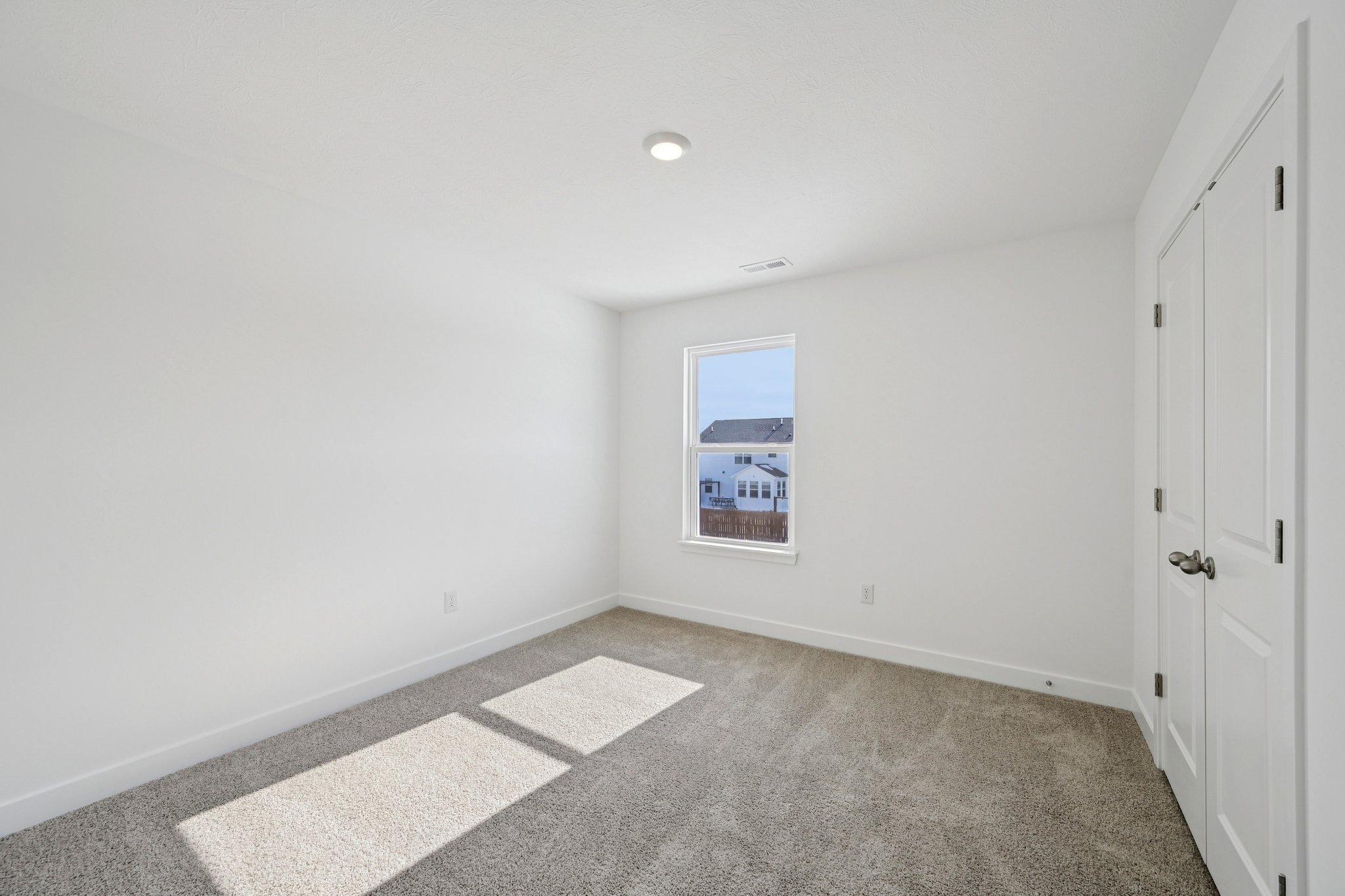 Flag Stop Dr-S0502-035.jpg