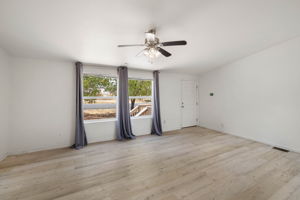 Living Room (2)
