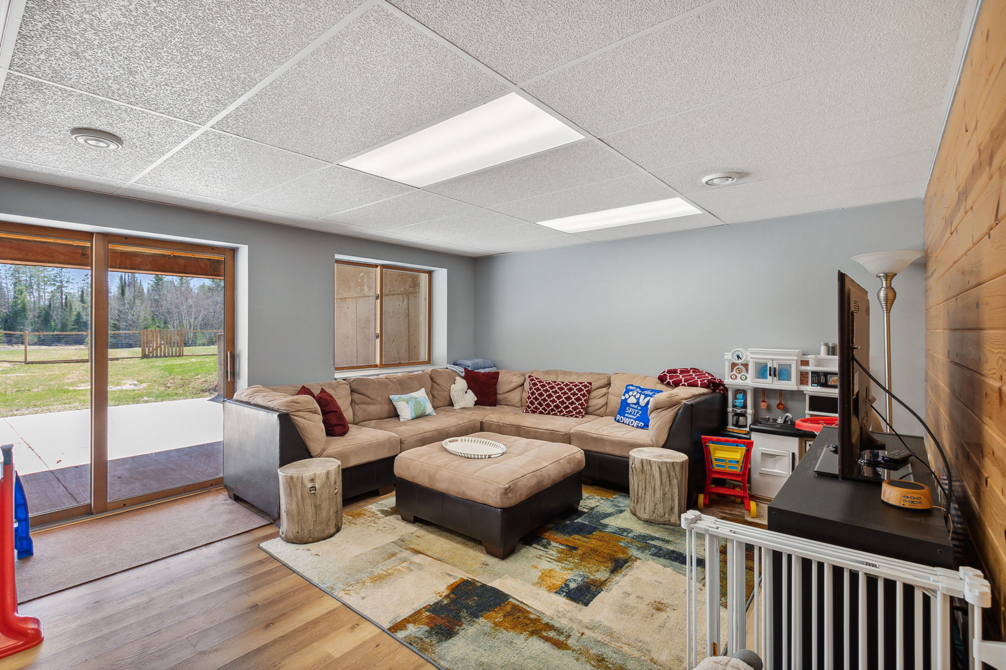 16_Interior