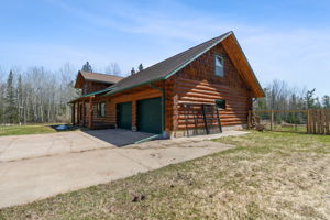 03_Exterior