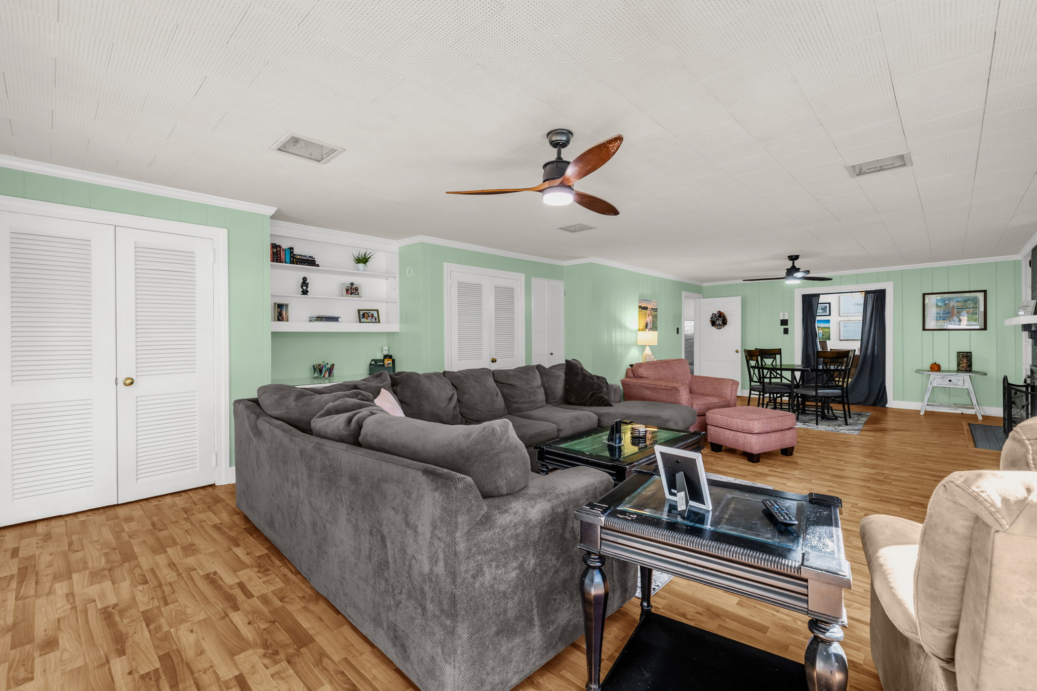 627 Highland Park Dr-18