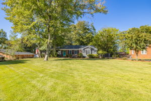 627 Highland Park Dr-2