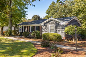 627 Highland Park Dr-5