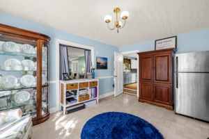 627 Highland Park Dr-15
