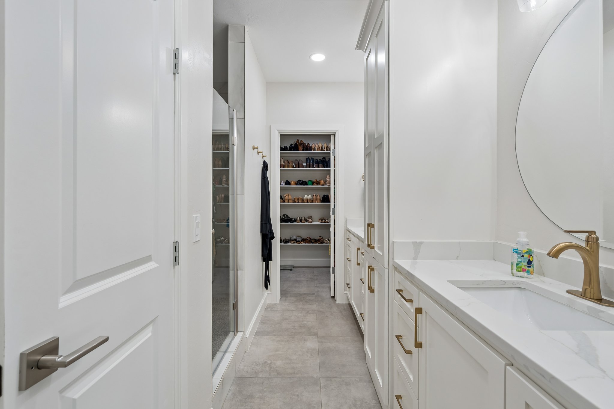 627 Louisiana St_025.jpg