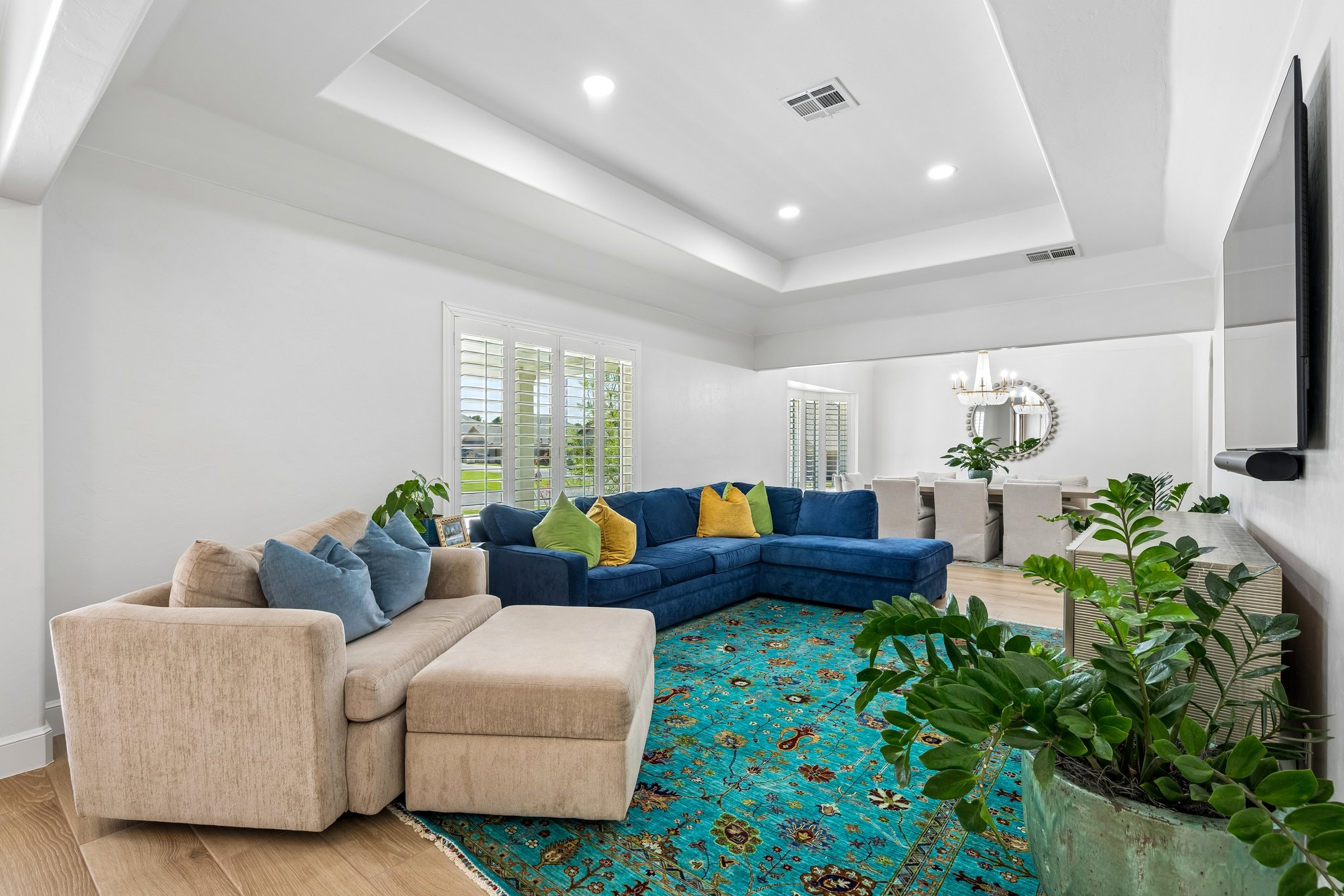 627 Louisiana St_042.jpg