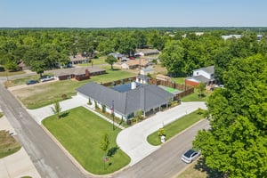 627 Louisiana St_003.jpg