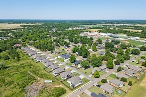 627 Louisiana St_005.jpg