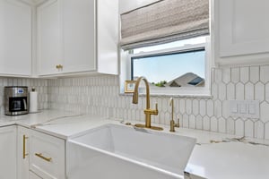 627 Louisiana St_017.jpg