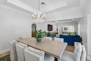 627 Louisiana St_048.jpg