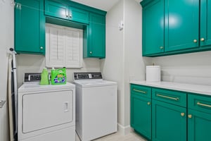 627 Louisiana St_049.jpg