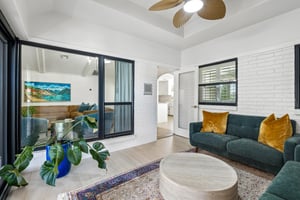 627 Louisiana St_051.jpg