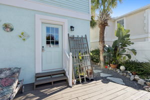 Apartment C Entrance