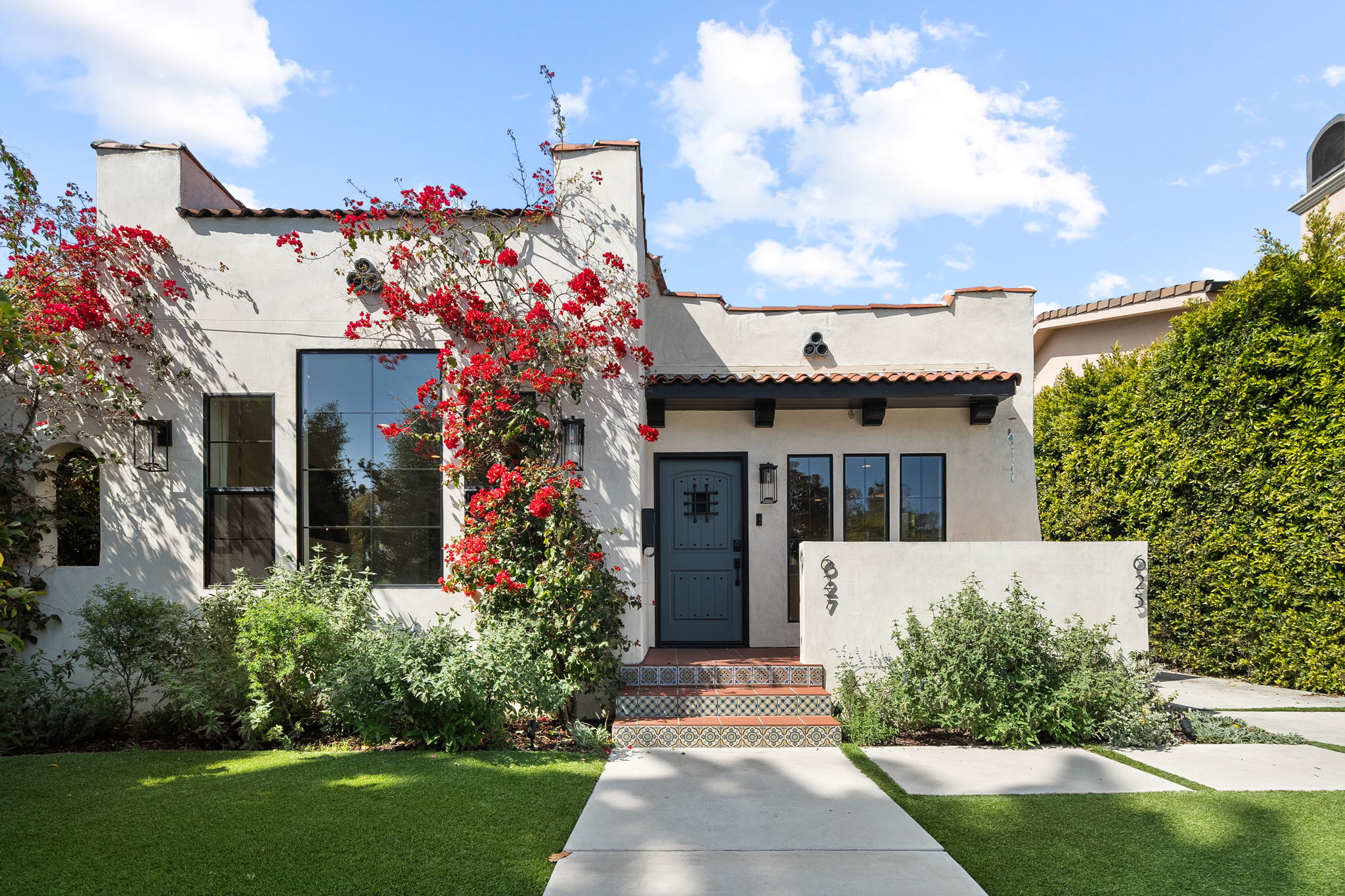 627 N Sierra Bonita Avenue-4