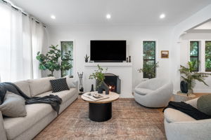 627 N Sierra Bonita Avenue (staged)-2