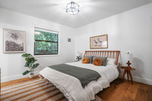 627 N Sierra Bonita Avenue (staged)-26